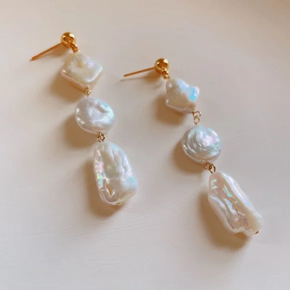 Genuine natural baroque pearl dangle earrings - Picture 4 of 6